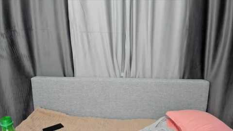 isami_mi00 @ stripchat on 20231113