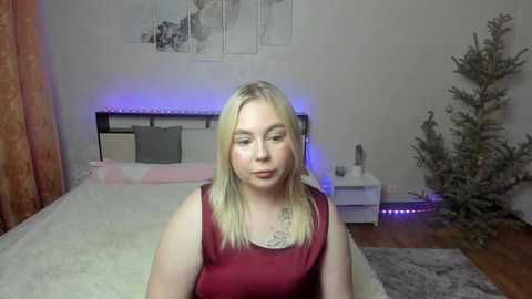 emmalinsi @ stripchat on 20231114