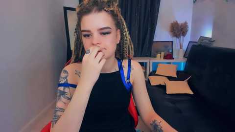 michelle_dark @ stripchat on 20231117