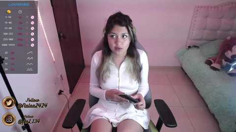 nalaa__ @ stripchat on 20231120