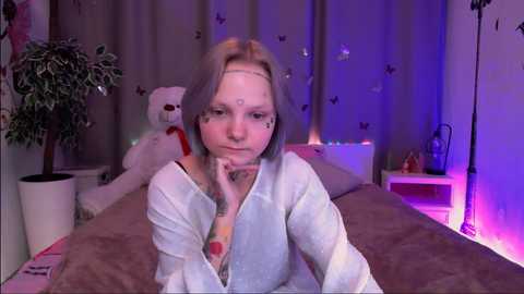 kiki_shy @ stripchat on 20231122