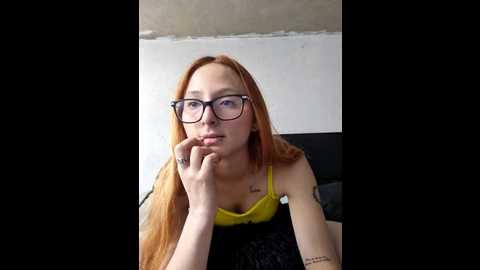 alix_pink5 @ stripchat on 20231123