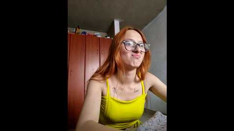 alix_pink5 @ stripchat on 20231123