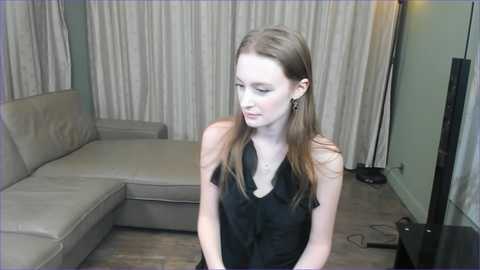 milacolus @ stripchat on 20231124