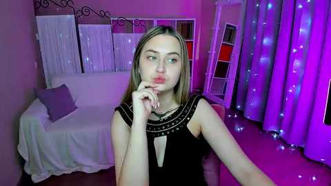 elizabeth_irwin @ stripchat on 20231127