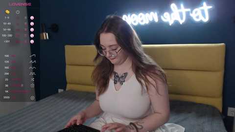 emma_adorablle @ stripchat on 20231129