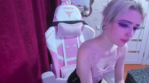 fraulein_moon @ stripchat on 20231203