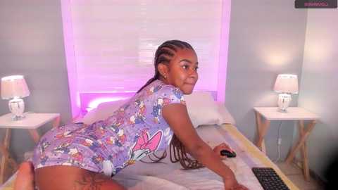 tamaraa_smiith @ stripchat on 20231203