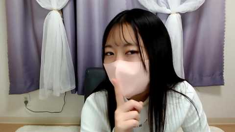 m_i_o @ stripchat on 20231204