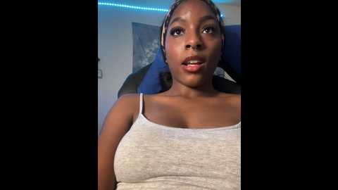 evie_evaa @ stripchat on 20231207