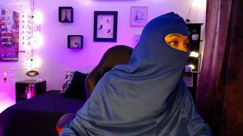 saharataleb @ stripchat on 20231211