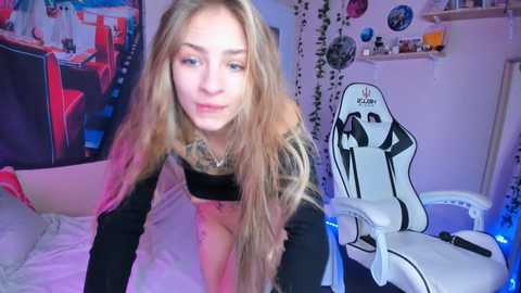 emma_manner @ stripchat on 20231215