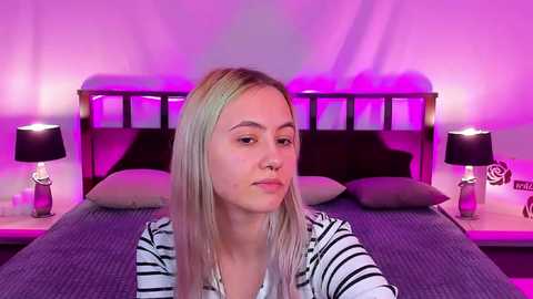 honey__bunny @ stripchat on 20231218