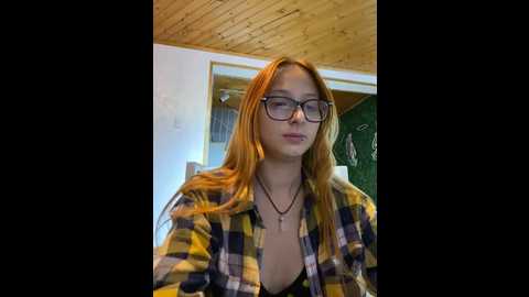 alix_piink_ @ stripchat on 20240118