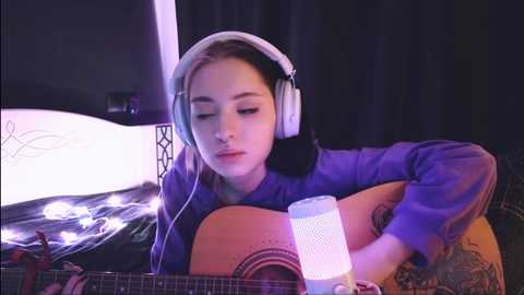 avi_nile @ stripchat on 20240128