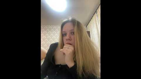 jessuk25kiss @ stripchat on 20240316