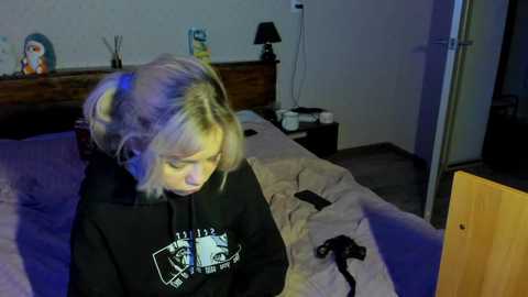 blondes_with_glasses @ stripchat on 20240330