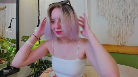 sweetestluna @ stripchat on 20240331