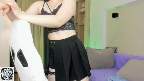 chloeadrian @ stripchat on 20240420