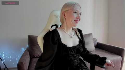 silvermoly @ stripchat on 20240513