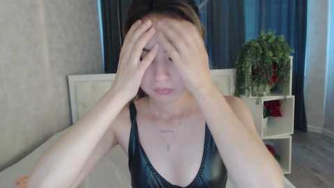 likitsune @ stripchat on 20240625