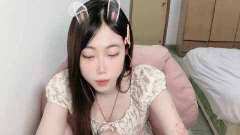 v_vivian @ stripchat on 20240708