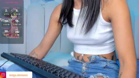 megan_browns1 @ stripchat on 20240717