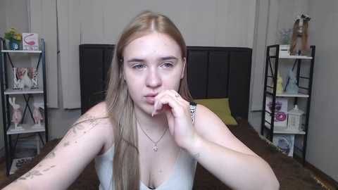 laurahlot @ stripchat on 20240723